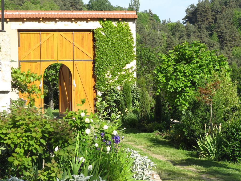 Le Petit Rias Gite Soleil Saint Maurice en Chalencon Zewnętrze zdjęcie